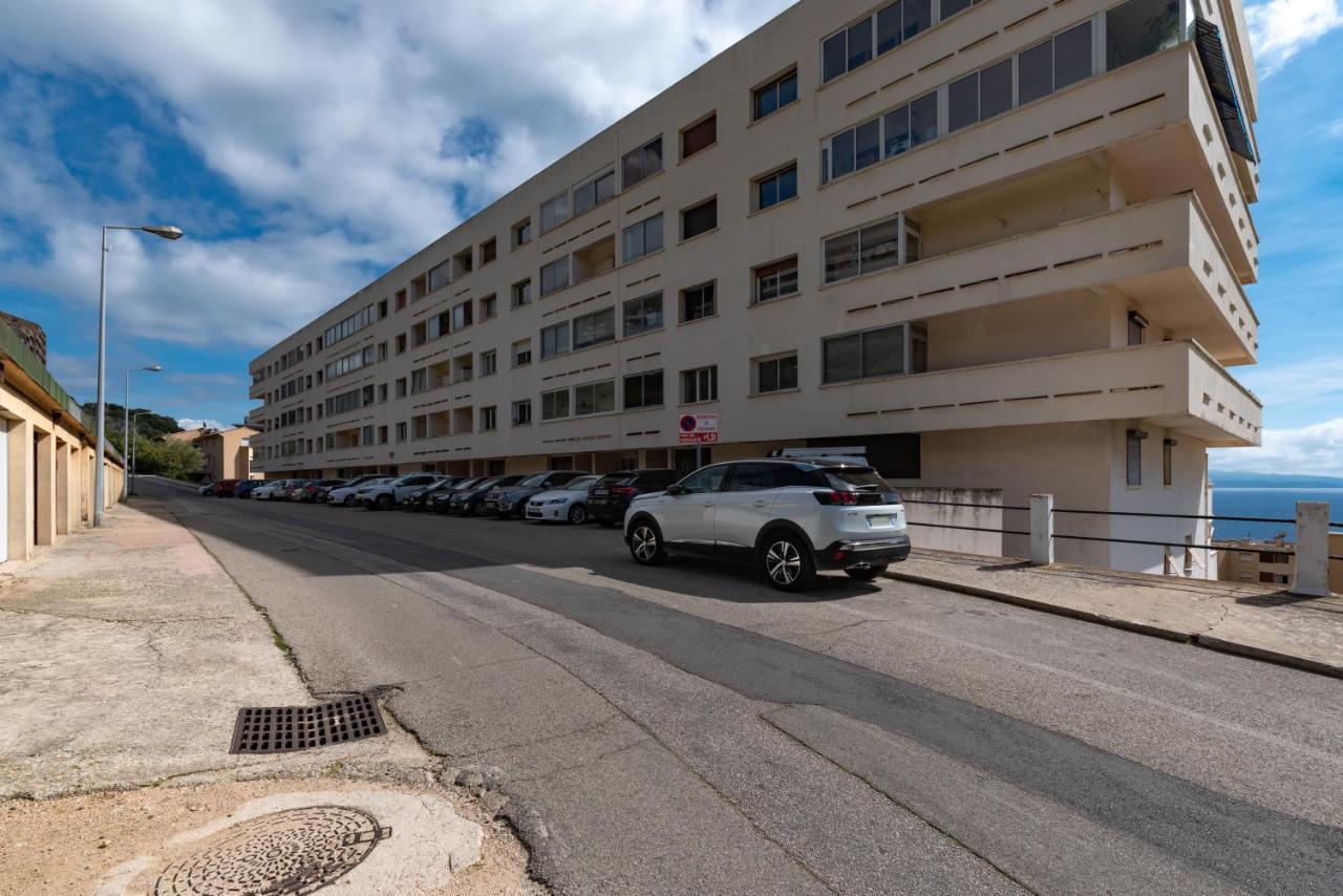 Magnifique Appartement Vue Mer, Spacieux Et Traversant Аяччо Экстерьер фото