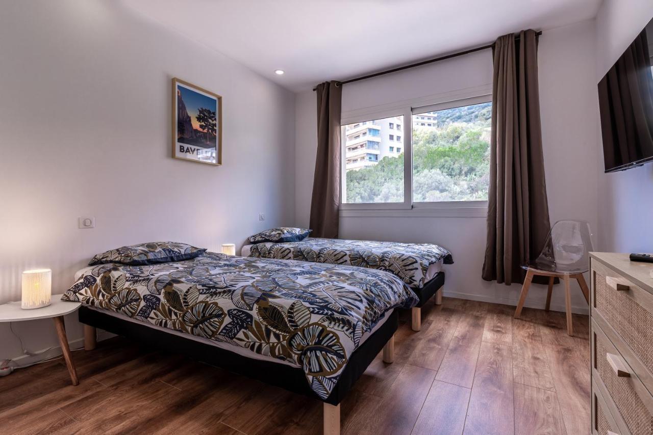 Magnifique Appartement Vue Mer, Spacieux Et Traversant Аяччо Экстерьер фото