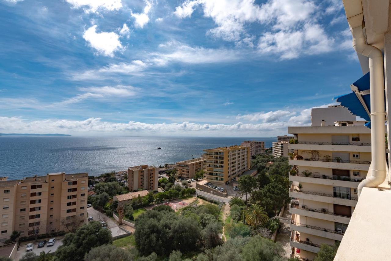 Magnifique Appartement Vue Mer, Spacieux Et Traversant Аяччо Экстерьер фото